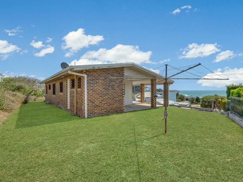 7 Pacific Avenue, Tannum Sands QLD 4680