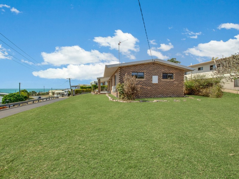 7 Pacific Avenue, Tannum Sands QLD 4680