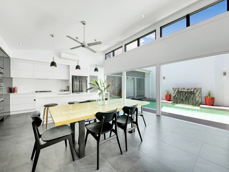 15 Tina Drive, Tannum Sands QLD 4680