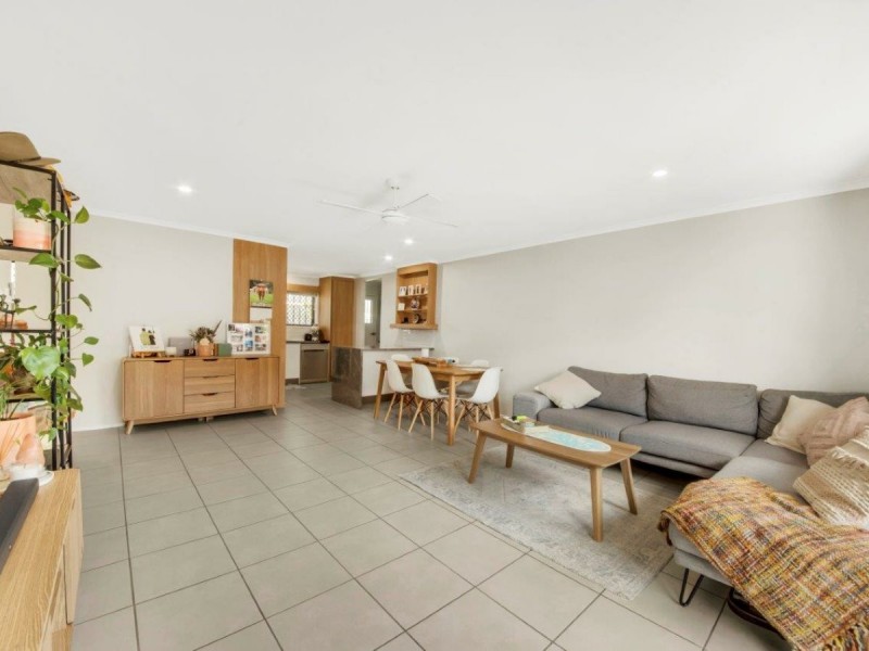 1/28 Scallop Street, Tannum Sands QLD 4680