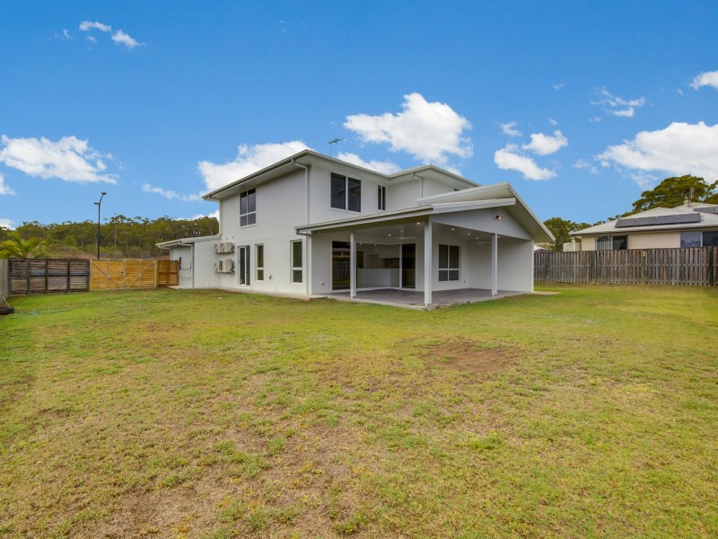 6 Barambah Parade, Boyne Island QLD 4680