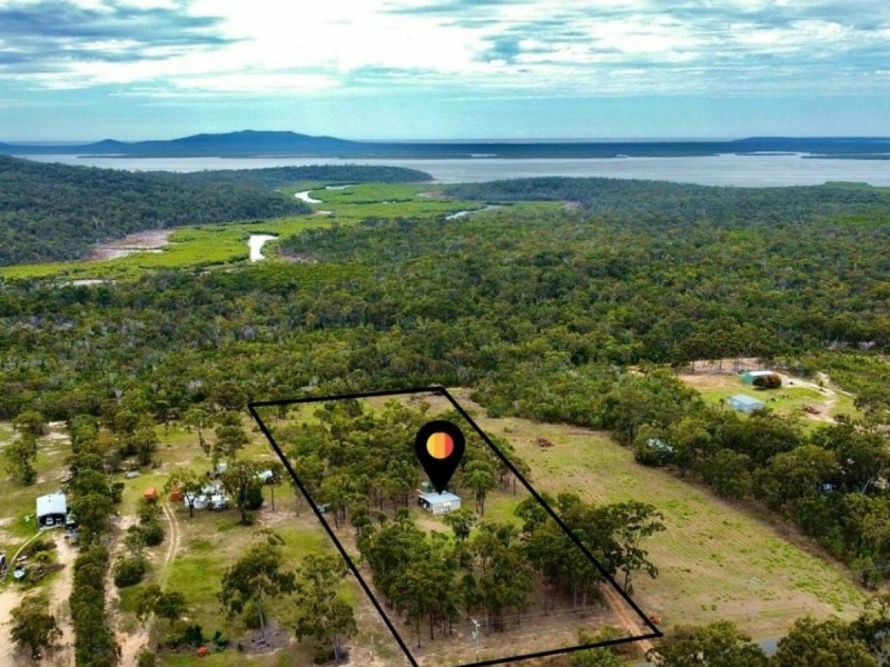 284 Bells Road, Rodds Bay QLD 4678