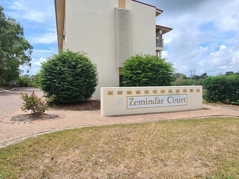 2/4 Pittsbay Crescent, Boyne Island QLD 4680