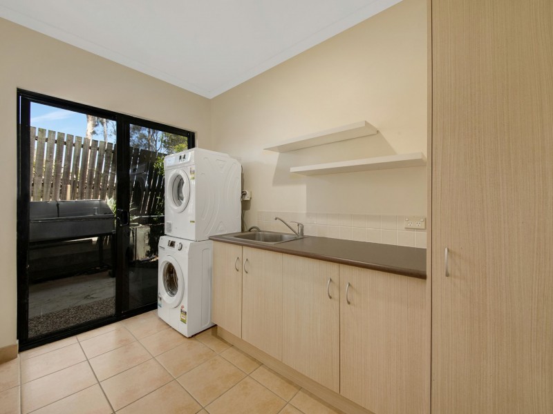 25 Sayre Crescent, Boyne Island QLD 4680