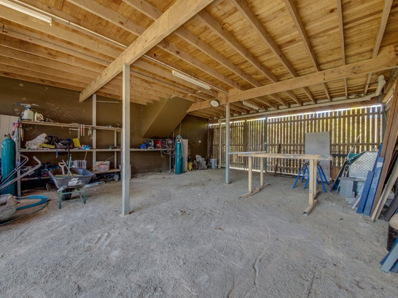 25 Sayre Crescent, Boyne Island QLD 4680