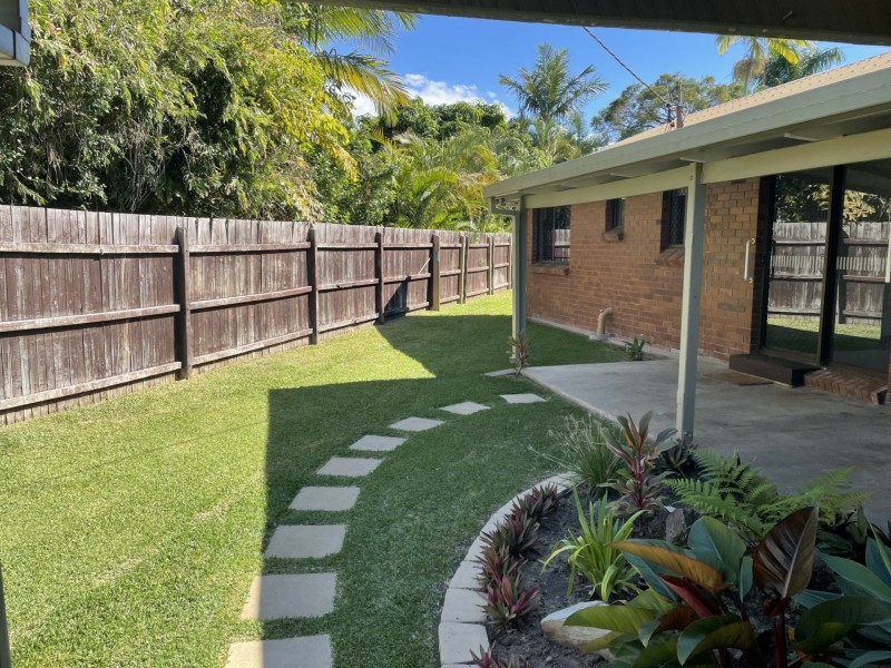 1/12 Andrew Court, Boyne Island QLD 4680
