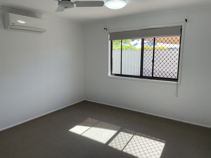 1/12 Andrew Court, Boyne Island QLD 4680