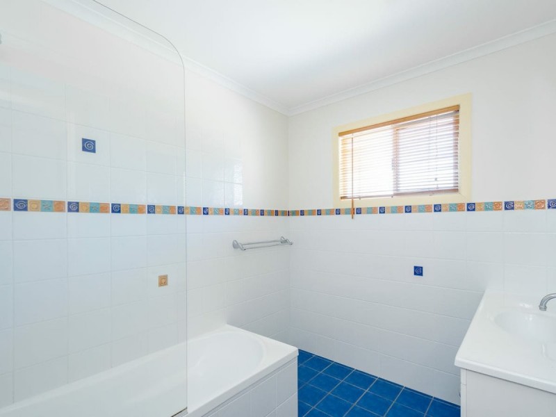 7 Pleasant Avenue, Tannum Sands QLD 4680