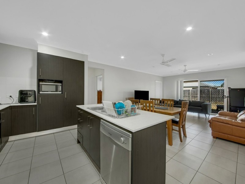 43 Clover Crescent, Boyne Island QLD 4680