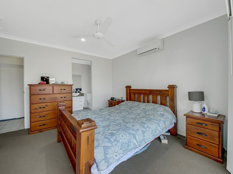 43 Clover Crescent, Boyne Island QLD 4680
