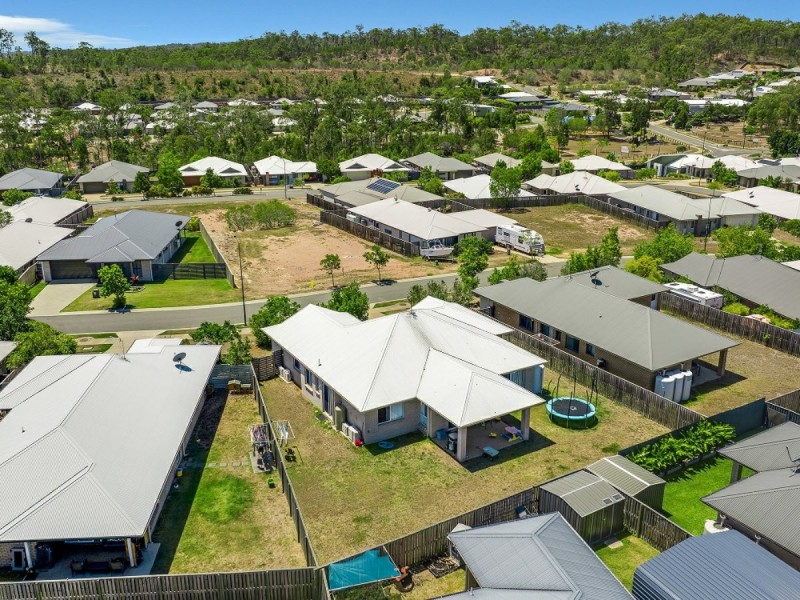 43 Clover Crescent, Boyne Island QLD 4680