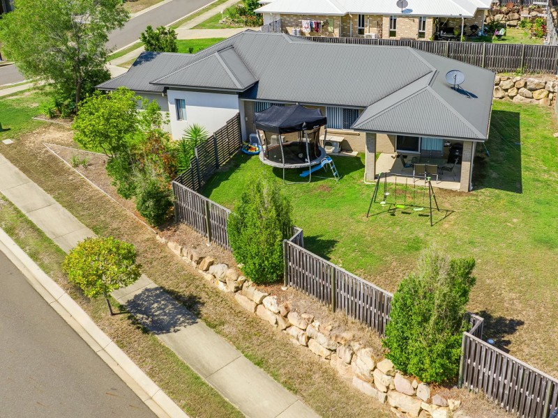 2 Buchanen Street, Boyne Island QLD 4680