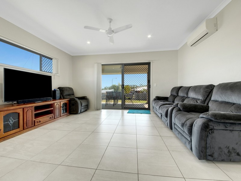 2 Buchanen Street, Boyne Island QLD 4680
