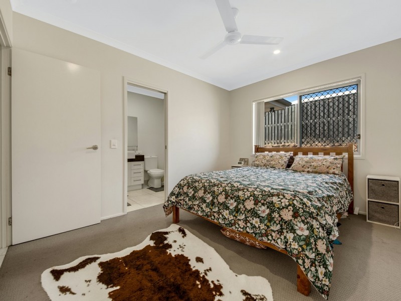 2 Buchanen Street, Boyne Island QLD 4680