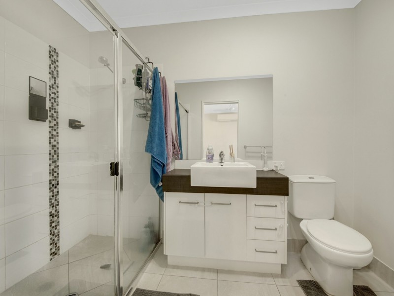 2 Buchanen Street, Boyne Island QLD 4680