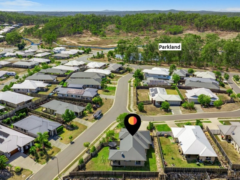 2 Buchanen Street, Boyne Island QLD 4680