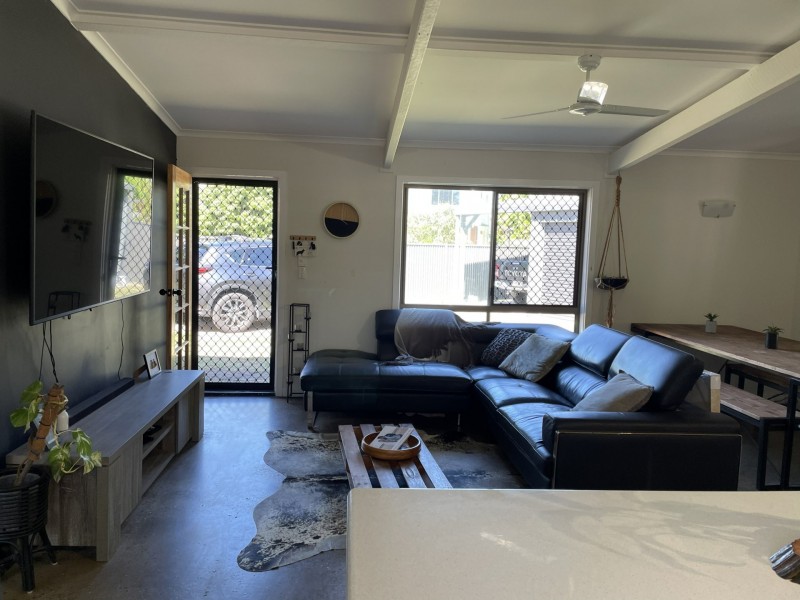 18 Bellemere Court, Boyne Island QLD 4680