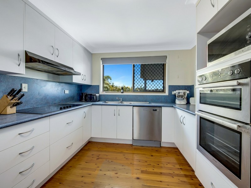 14 Winnecke Road, Tannum Sands QLD 4680