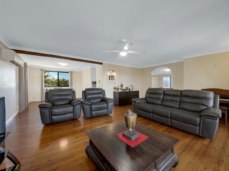 14 Winnecke Road, Tannum Sands QLD 4680