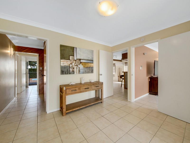 14 Winnecke Road, Tannum Sands QLD 4680