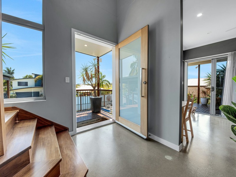 8 Darragh Street, Tannum Sands QLD 4680