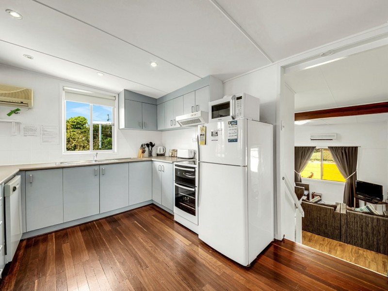 14 Trevally Street, Tannum Sands QLD 4680