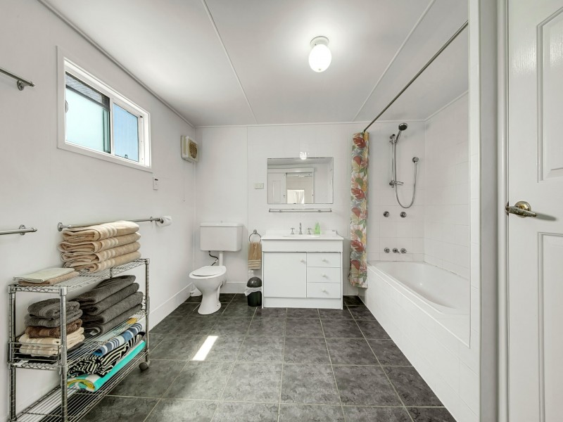 14 Trevally Street, Tannum Sands QLD 4680