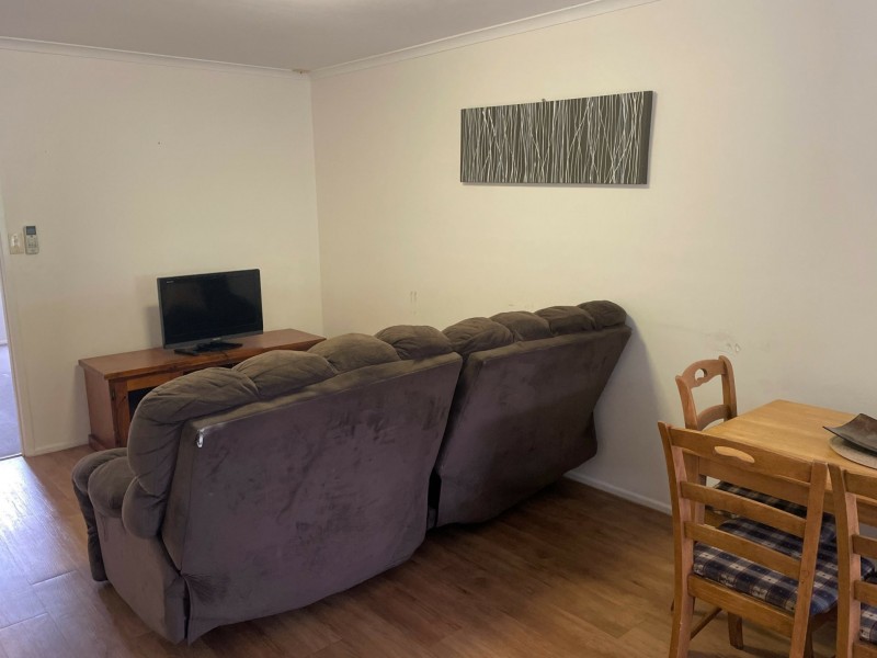 2/14 ALEXANDER ST, Boyne Island QLD 4680