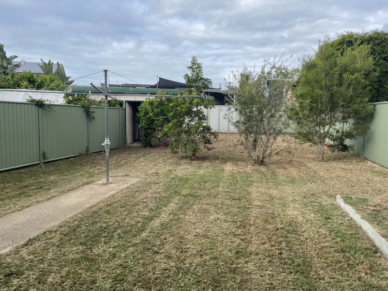 2/14 ALEXANDER ST, Boyne Island QLD 4680