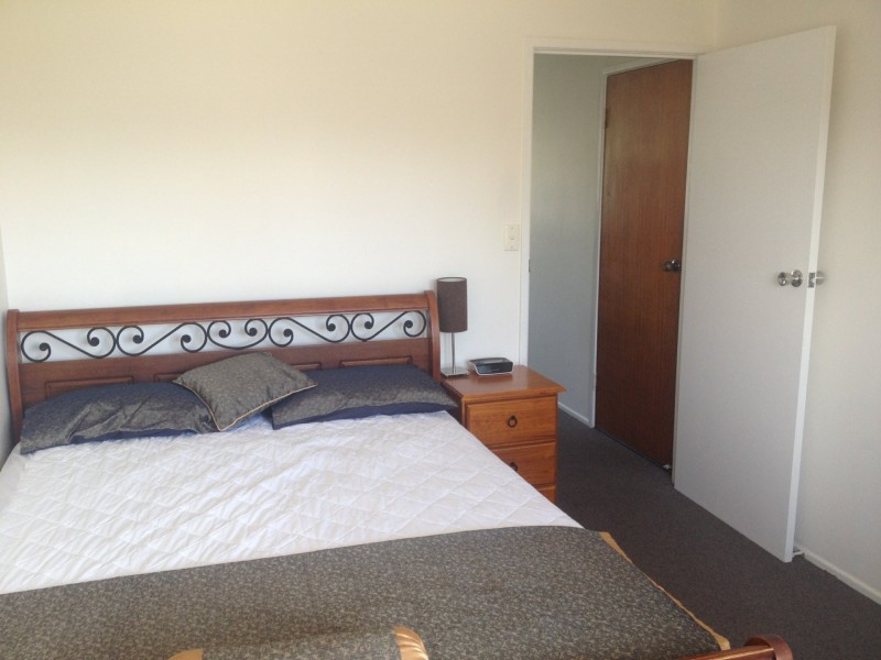 2/14 ALEXANDER ST, Boyne Island QLD 4680