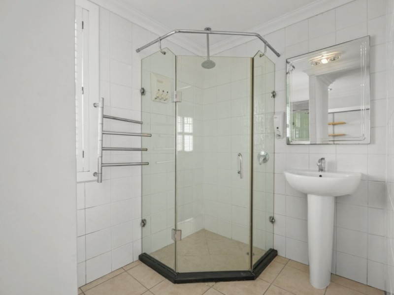 6 Sutherland Street, Calliope QLD 4680