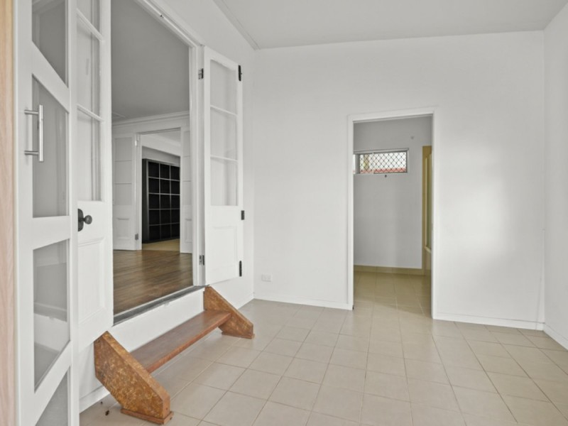 6 Sutherland Street, Calliope QLD 4680