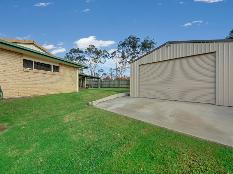 5 Minya Close, Boyne Island QLD 4680