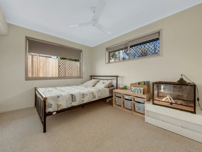 5 Minya Close, Boyne Island QLD 4680