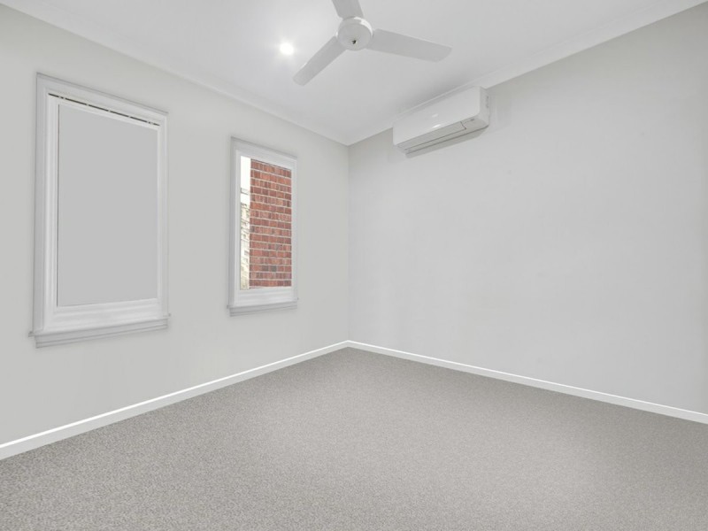 49 Clover Crescent, Boyne Island QLD 4680