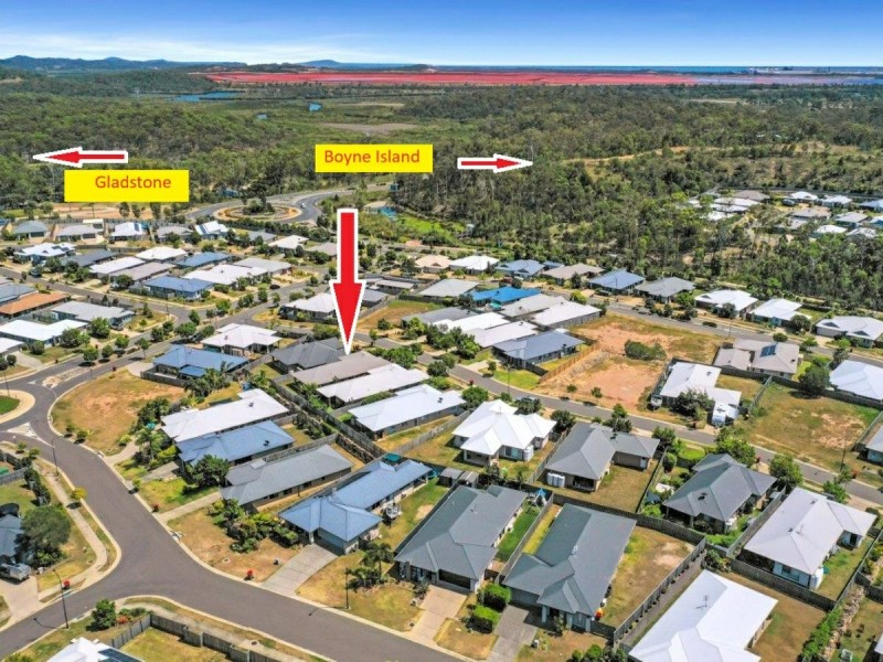 49 Clover Crescent, Boyne Island QLD 4680