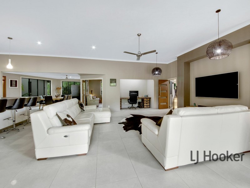 14 Ronpen Close, Tannum Sands QLD 4680