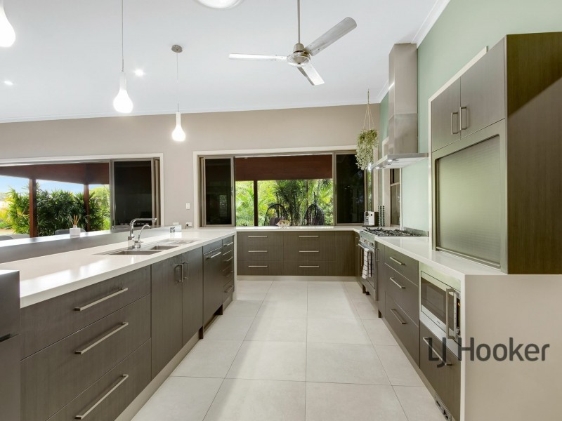 14 Ronpen Close, Tannum Sands QLD 4680