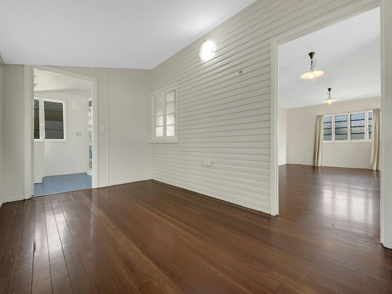 23 Beach Avenue, Tannum Sands QLD 4680