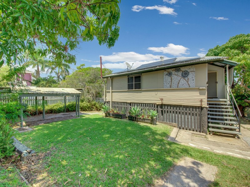 23 Beach Avenue, Tannum Sands QLD 4680