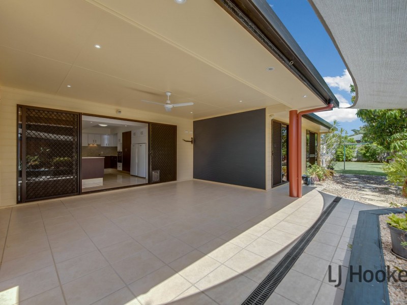 5 Stella Street, Boyne Island QLD 4680