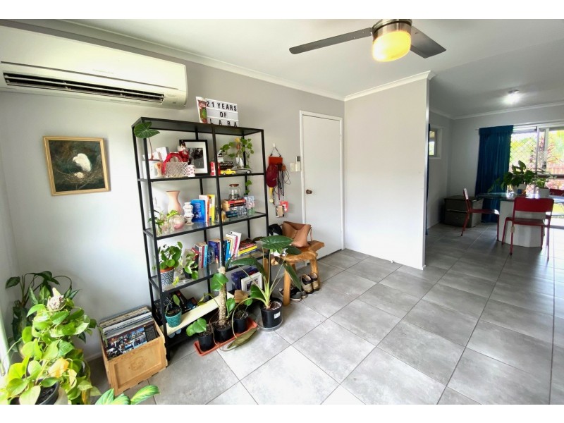 4 Bass Street, Boyne Island QLD 4680