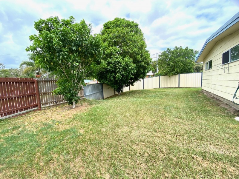 4 Bass Street, Boyne Island QLD 4680