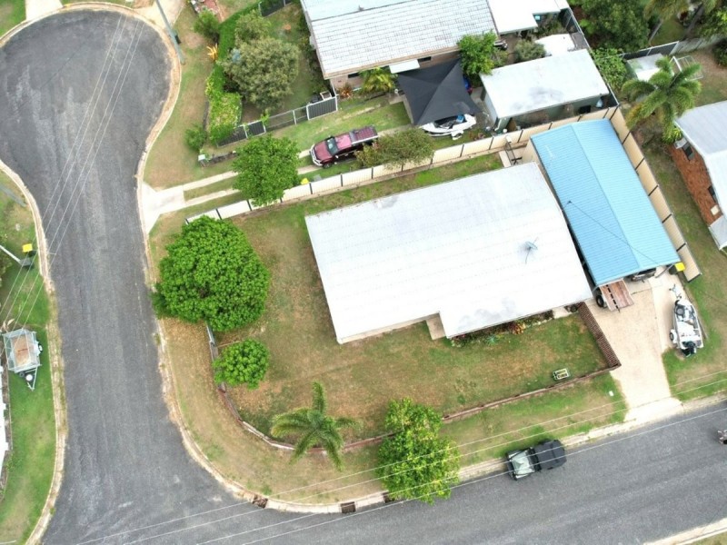 4 Bass Street, Boyne Island QLD 4680