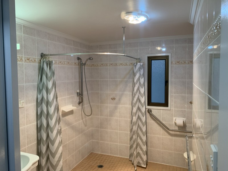 21 Boles Street, West Gladstone QLD 4680