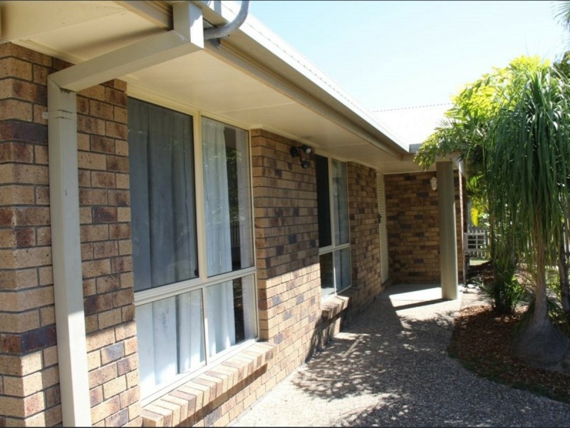 13 Davina Street, Boyne Island QLD 4680