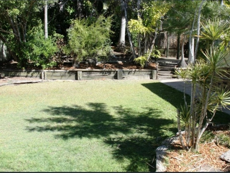 13 Davina Street, Boyne Island QLD 4680
