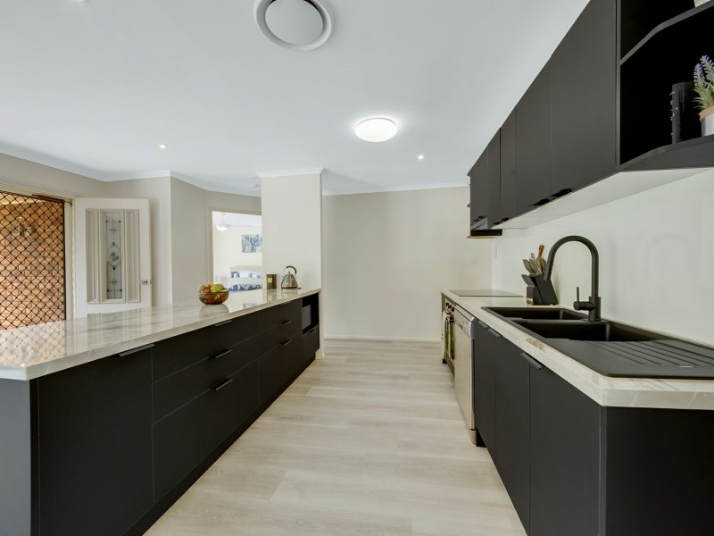 103 The Oaks Road, Tannum Sands QLD 4680