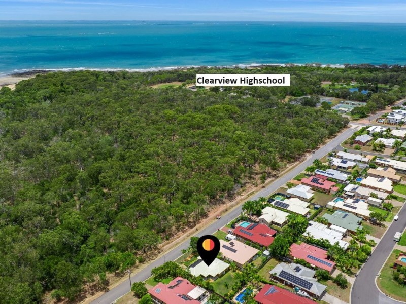 103 The Oaks Road, Tannum Sands QLD 4680