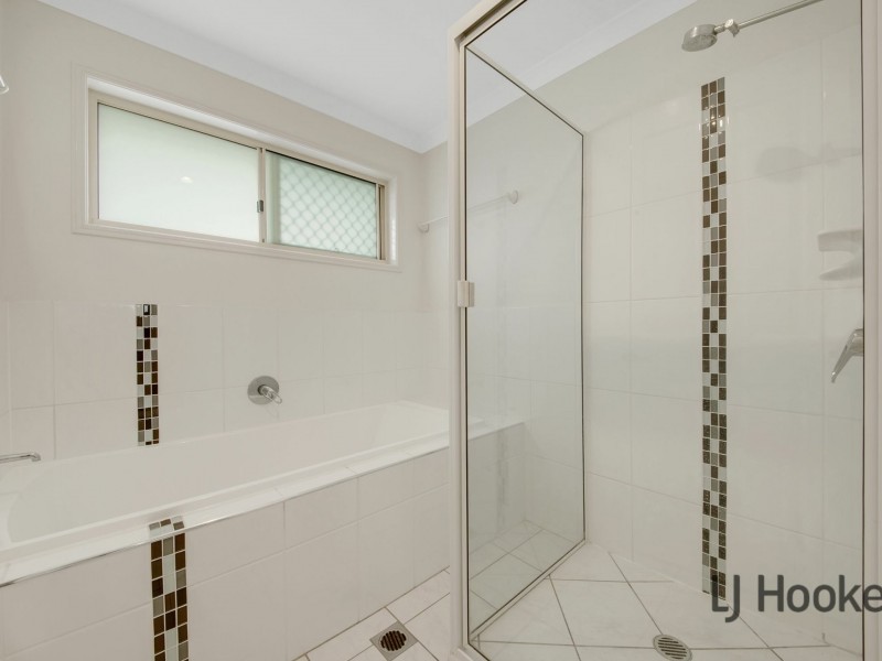 26 Bauhinia Street, Boyne Island QLD 4680